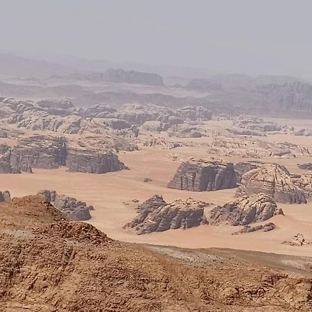 Готель Adam Bedouin Camp Ваді-Рам Екстер'єр фото
